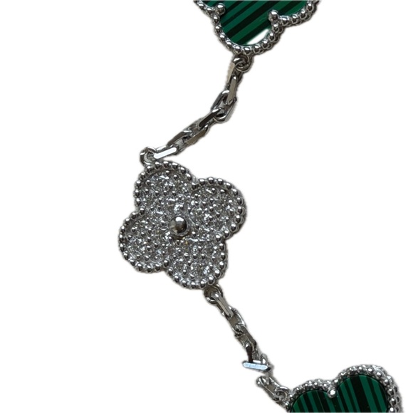 Moissanite & Sterling Silver Green Clover Bracelet main image 4